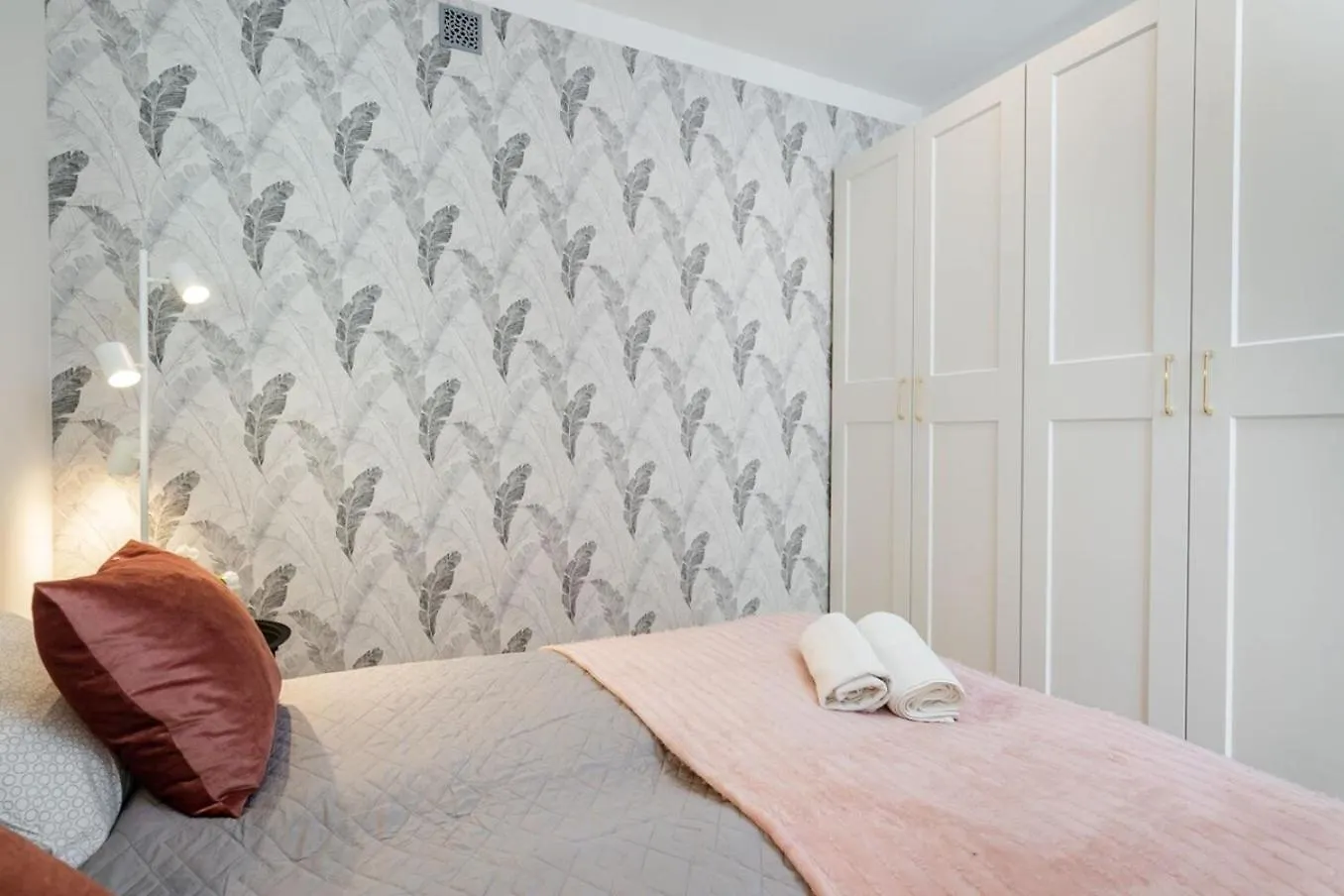 Olive Apartment Ochota Warsaw Poland